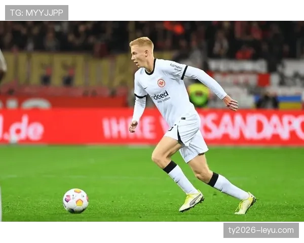 法兰克福本赛季定位球表现稳健，攻防效率持续提升